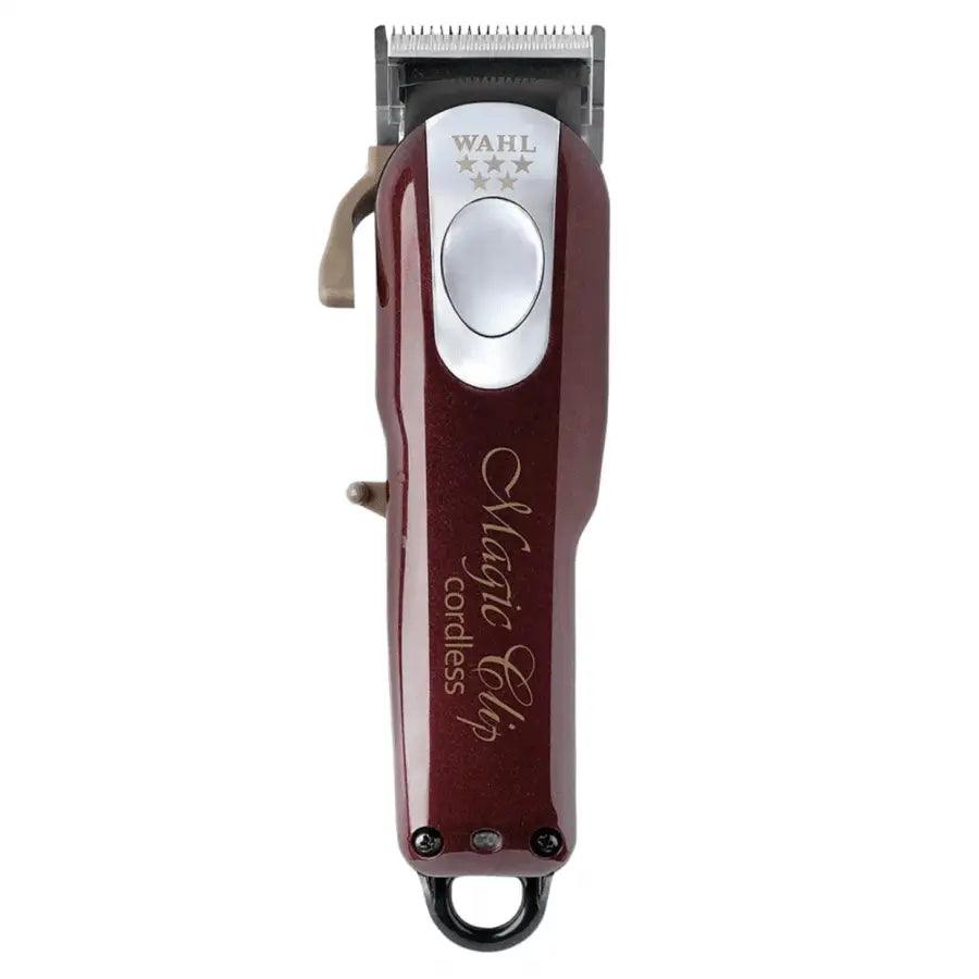 Cortadora de pelo Wahl Magic Clip cordless en color burdeos con detalles plateados