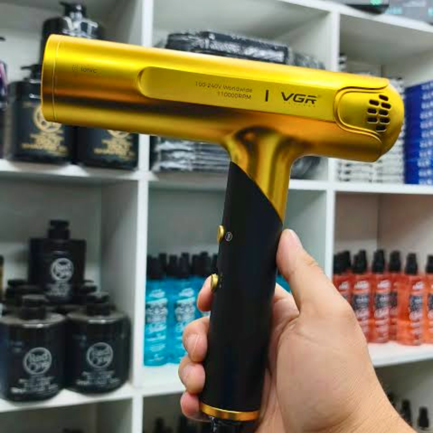 Secador De Pelo Profesional Vgr V-403 110.000 Rpm Iónico Dorado