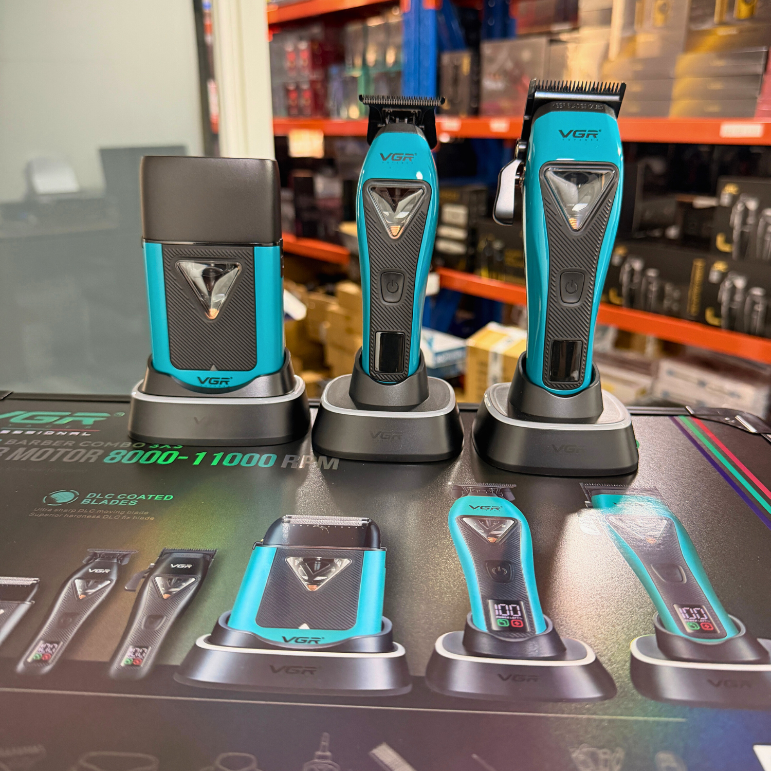 VGR V-035 S3 Barber Combo: 3-in-1 Clipper, Trimmer & Shaver - siemprecompra
